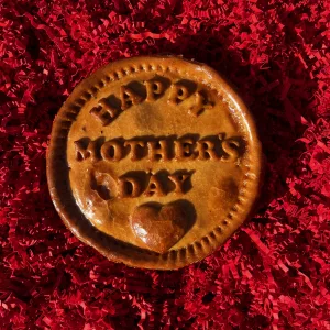 Happy Mother's Day Pie